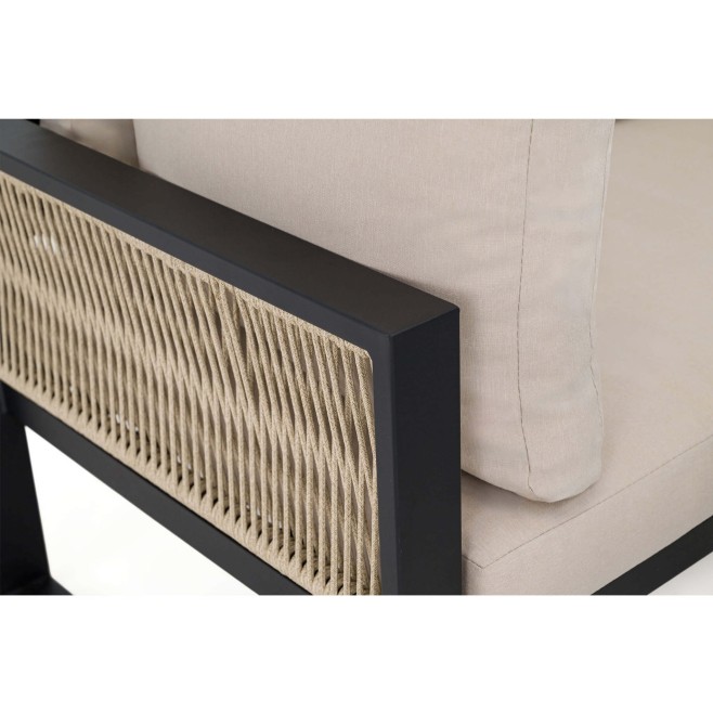 Kadrowanie 2500x2500_0009_r10c.jpg