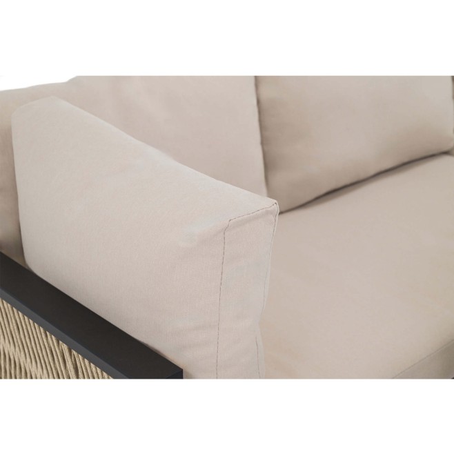 Kadrowanie 2500x2500_0010_r10b.jpg