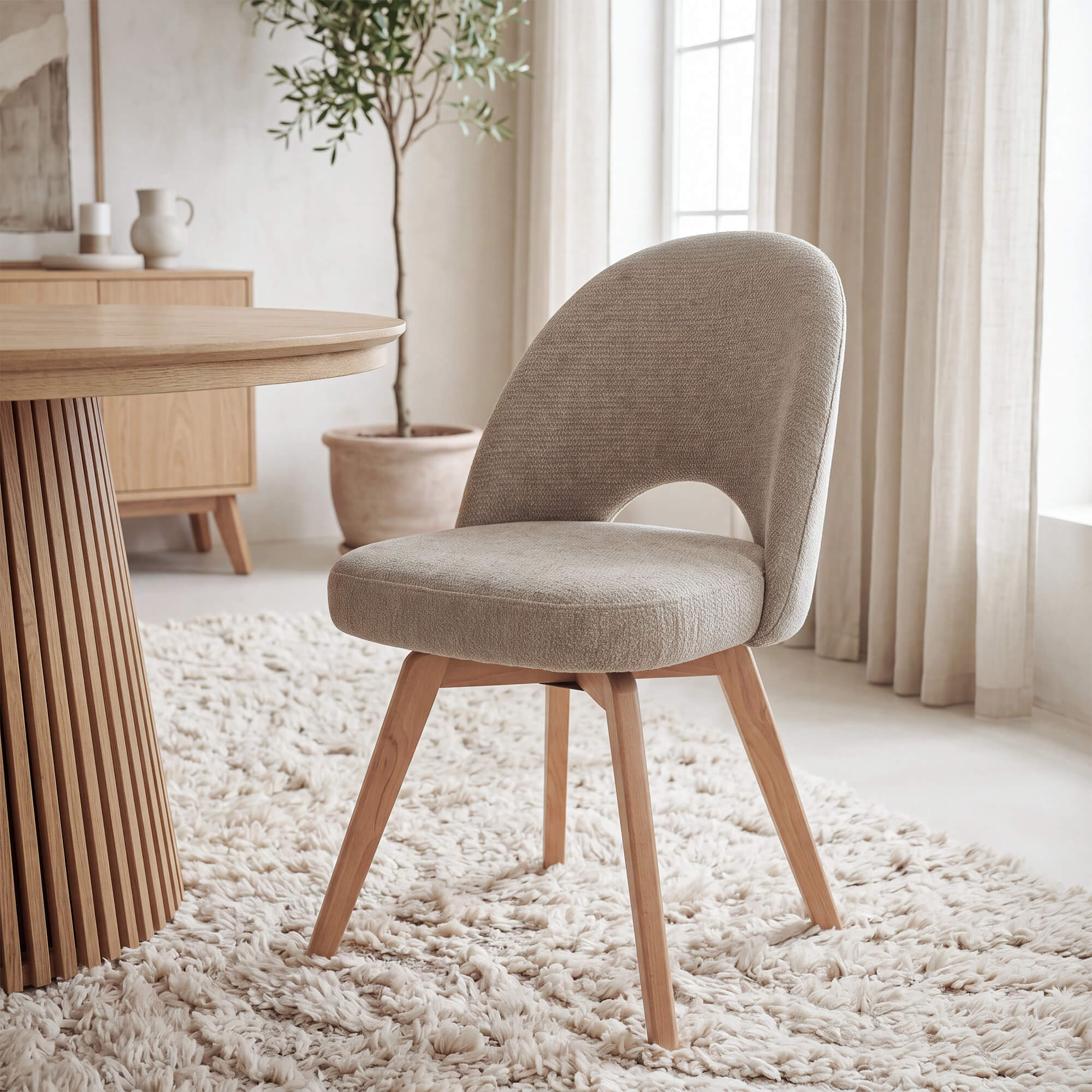Zdjęcie produktu Krzesło obrotowe DC-2140 KR#9 ciemny beż | noga drewniana